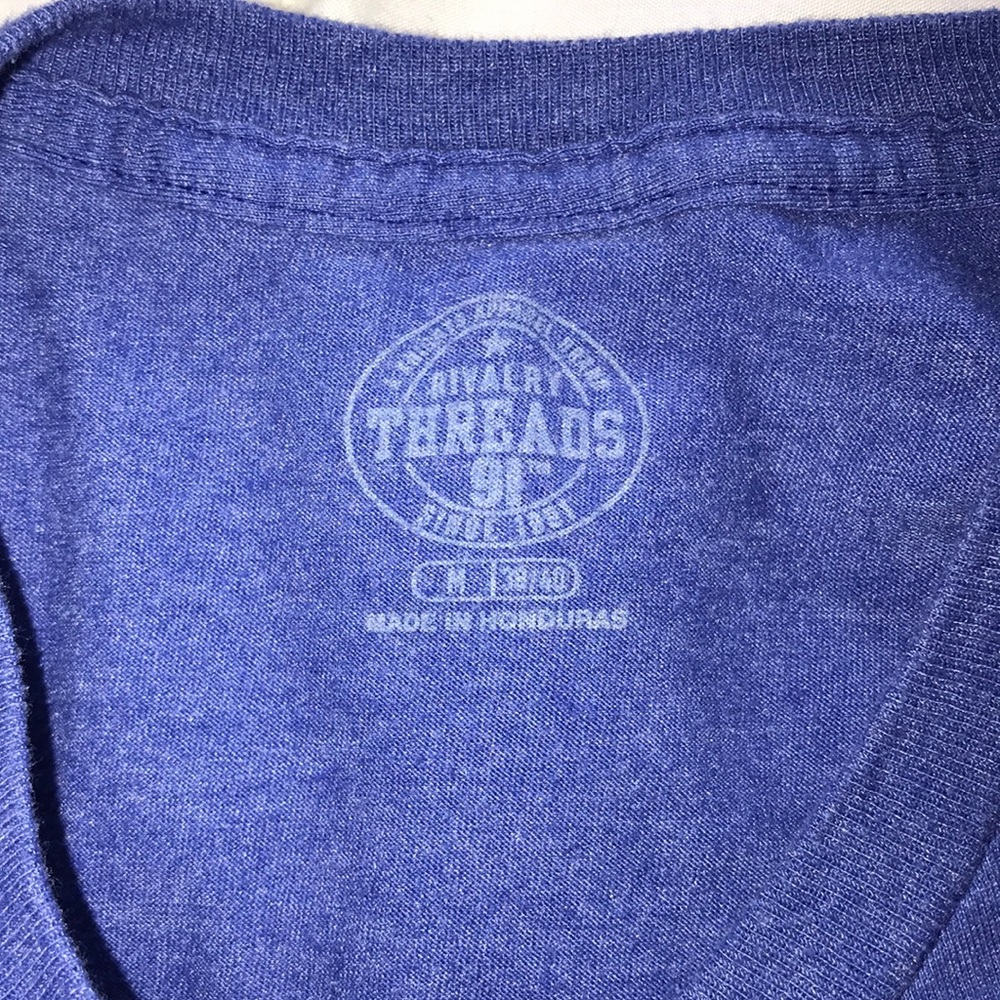 tee - Picture 2 of 2